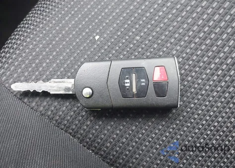 2012 Mazda Mazda3 I Touring z USA, uszkodzony, nr VIN JM1BL1V85C1660215